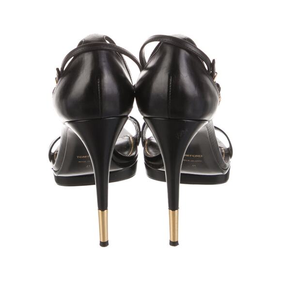 ❤️Tom Ford Leather Lock Heels❤️ - Picture 4 of 5